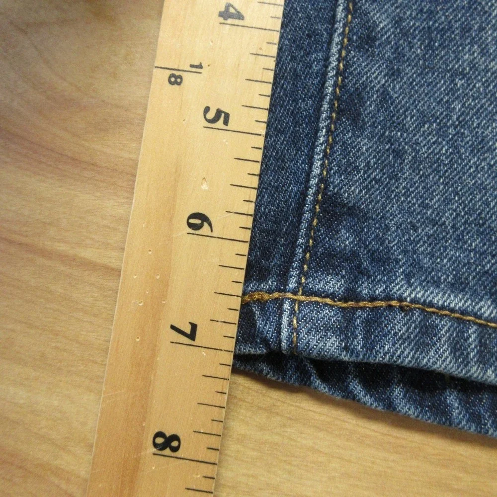 NO BOUNDARIES Relaxed Denim Shorts Sz 0 w/ 7